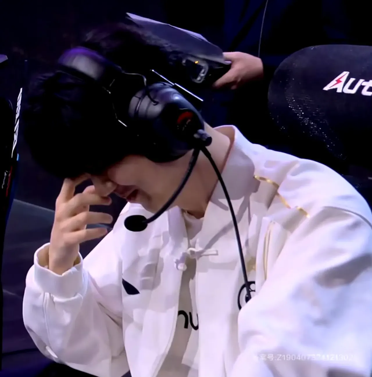 九游体育下载-包含TheShy与90激战澳大利亚队分钟，反败为胜胜负难料！，哈登焦点对战赛场气氛高涨的词条