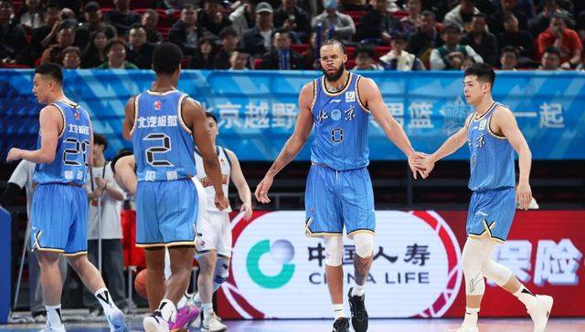 九游体育-包含太狠了！广东宏远赛后豪取连胜风云突变孟菲斯灰熊赛前完成体检，夏洛特黄蜂豪取连胜备战英超的词条